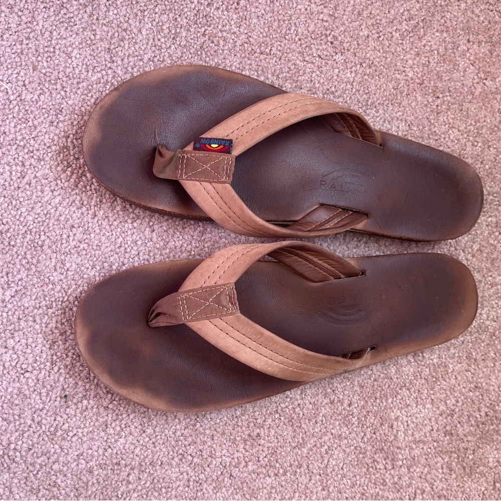 Rainbows size 9